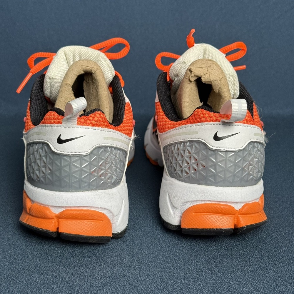 Nike Zoom Vomero 5 GS Orange White Black Running Shoes HF6998-800 Kids 6.5Y - Picture 4 of 9